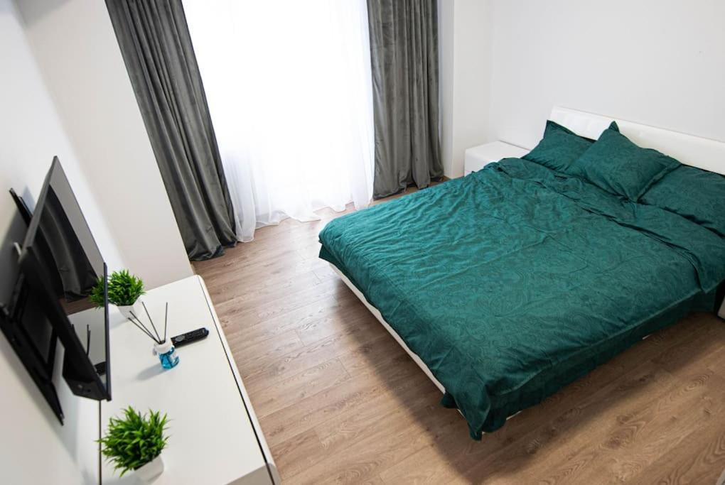 Ultra Central Luxury 3Br 2Bath Apt & Amazing Views Bucharest Exterior photo